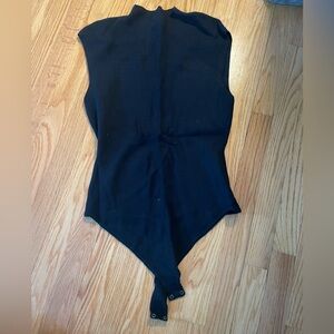 Abercrombie sleeveless sweater body suit